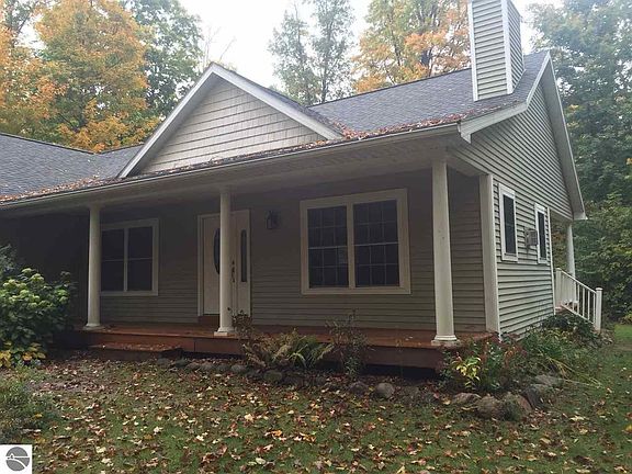 2nd image of 4614 Arbor Grove Dr