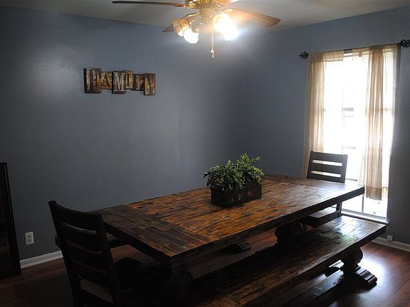 3rd image of 9495 Shepherd Dr