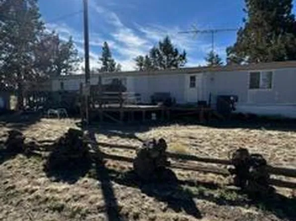 24884 Cultus Ln, Bend, OR 97701