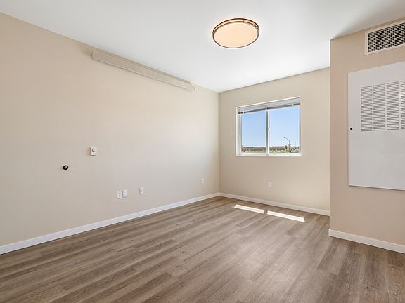 4th image of 4908 5th St #111
