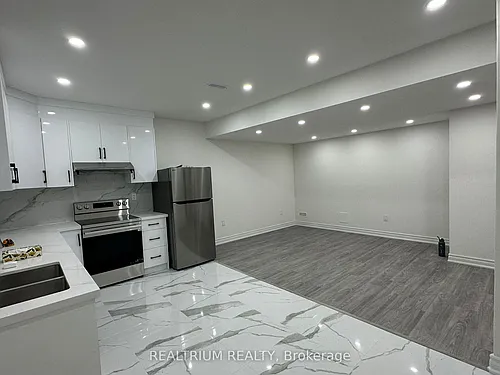 32 Slader Heights St #LOWER Photo 1