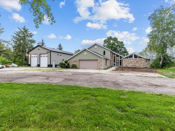 N124W13832 Lovers LANE, Germantown, WI 53022