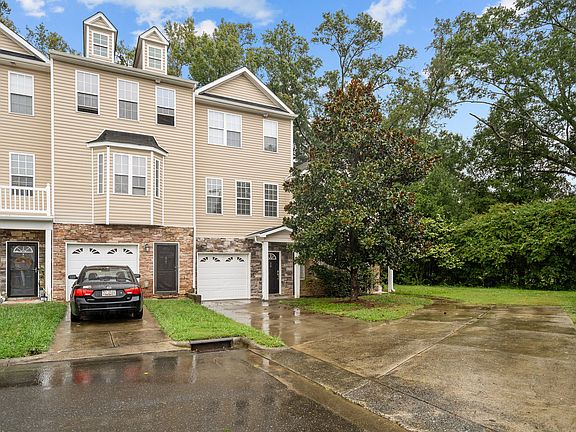 3rd image of 650 Ganyard Farm Way Unit 29
