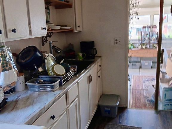 5th image of 7941 Irvington Ave