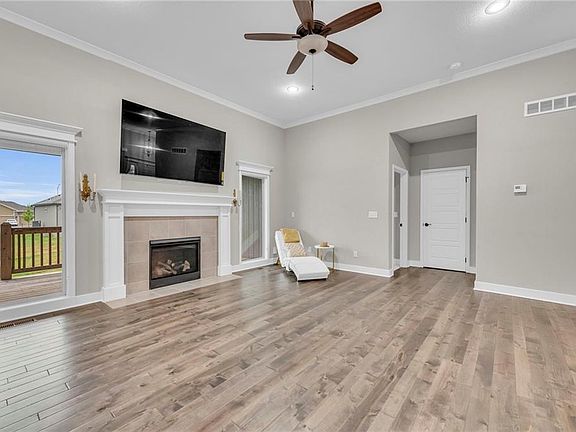 5th image of 3702 NE 91st Pl