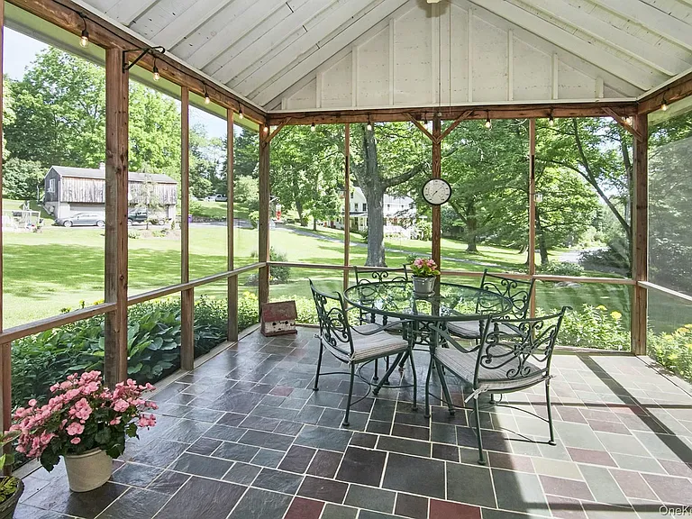 9 Iron Forge Rd — Photo 31