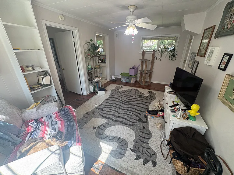 415 Marietta St #B — Photo 9