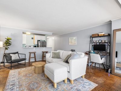 2 Hawthorne Pl APT 4K, Boston, MA, 02114
