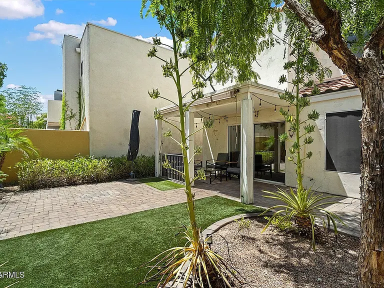 2339 E Evans Dr — Photo 16