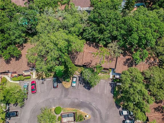4th image of 4032 Corkwood Ct