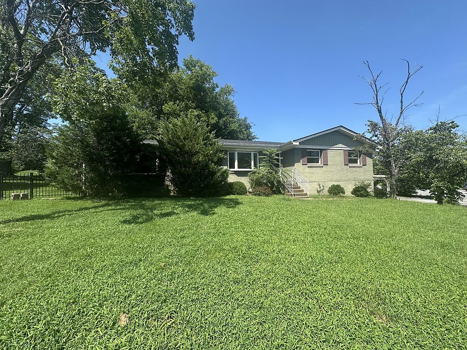 1st image of 473 Sunliner Dr