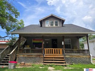 2720 E St, Lincoln, NE 68510