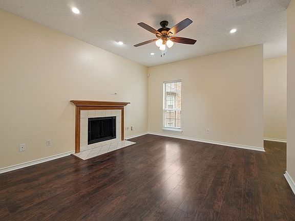 4th image of 8600 Coppertowne Ln APT 1901