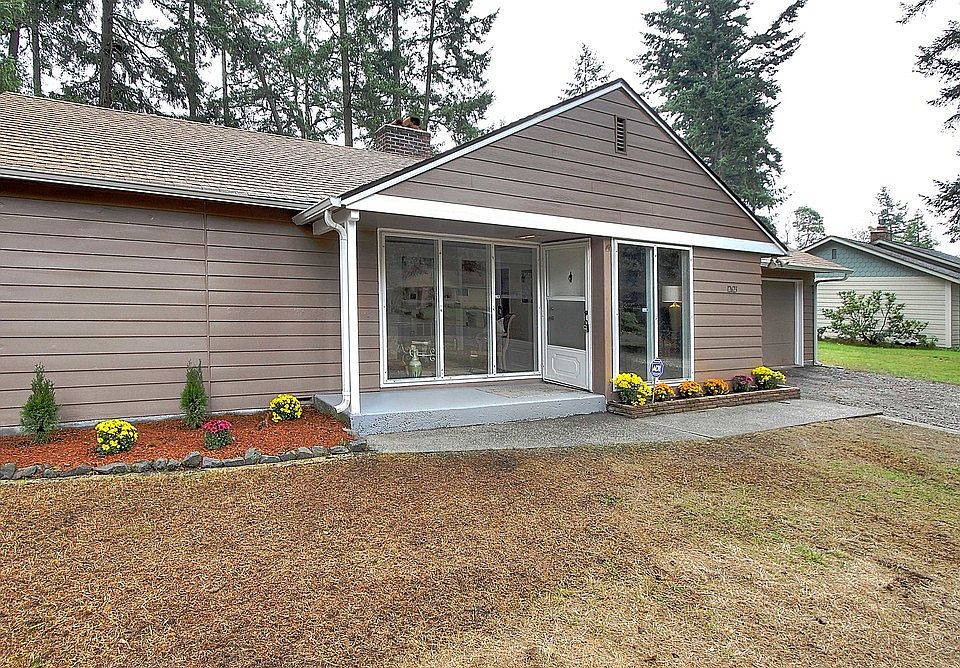 1st image of 12623 Glenwood Ave SW