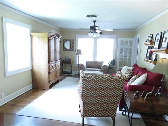 3rd image of 4009 Bryce Ave