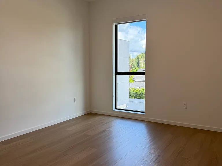 5119 Colfax Ave #301 — Photo 13