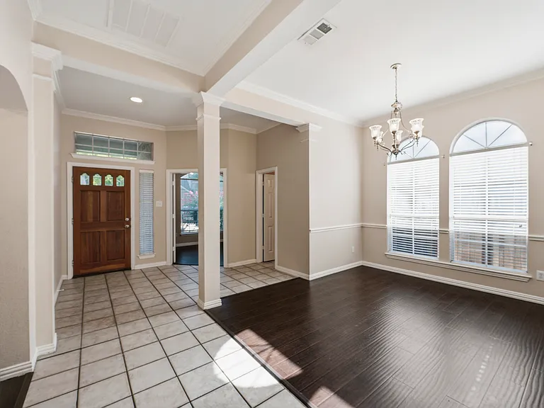 1716 Mapleleaf Falls Dr — Photo 18