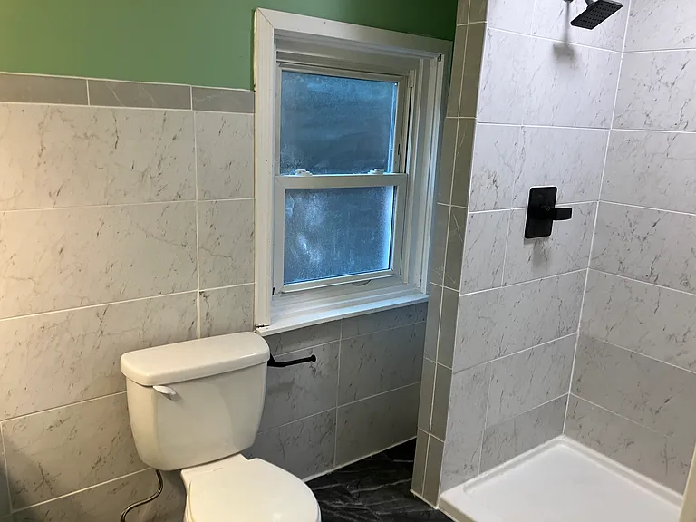 2238 Flora St — Photo 21