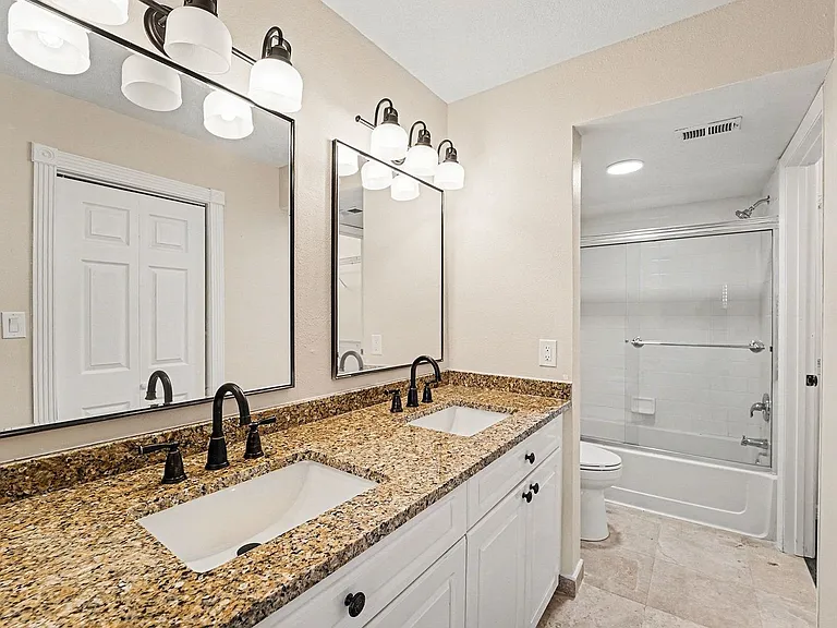 5567 Sea Forest Dr #324 — Photo 9