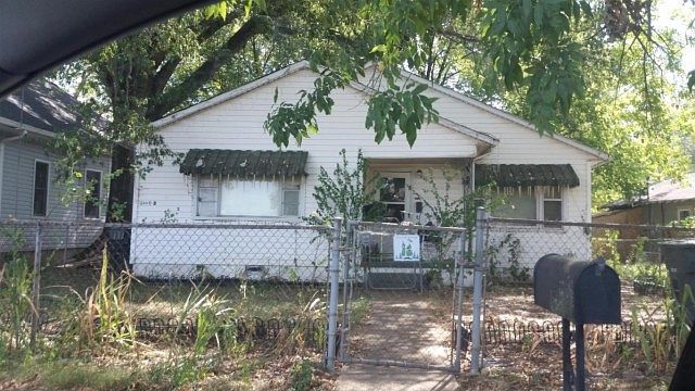2nd image of 3406 12th Ave