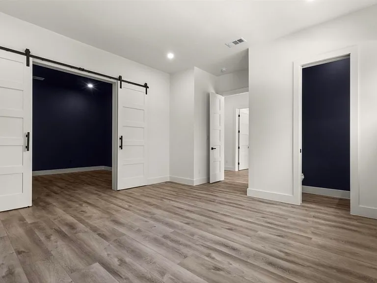 607 Grandview Ave — Photo 22