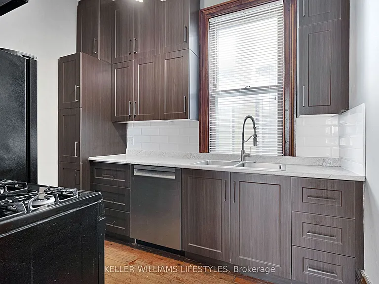 421 Central Ave — Photo 18
