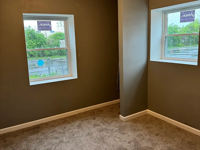 853 Bellevue Ave — Photo 11