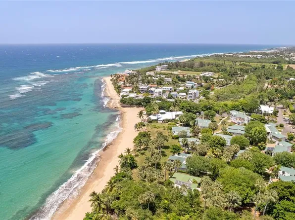 Carr 4466 Villa Montana Beach Resort, Isabela, PR 00662