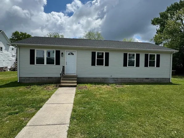 611 Clarke Ave, Pocomoke City, MD 21851