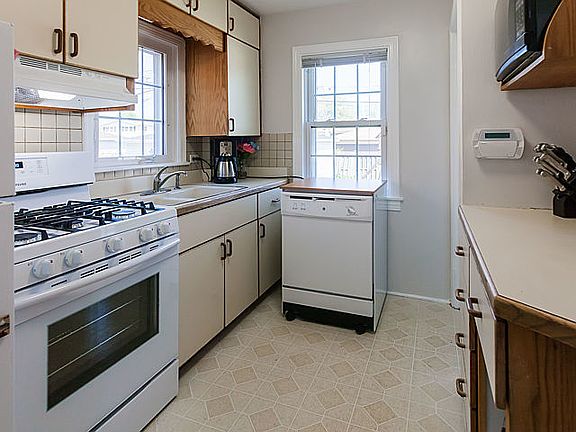 5th image of 5633 N Osceola Ave