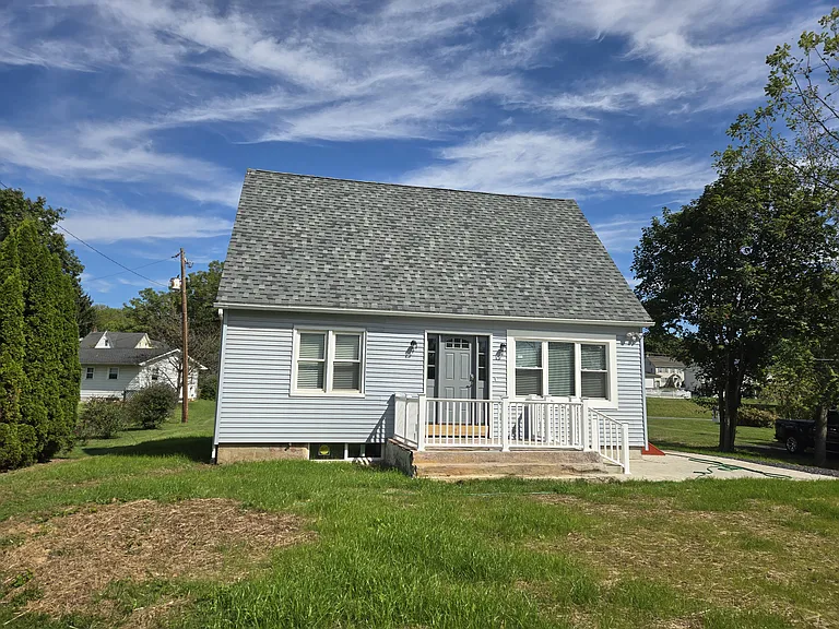 63 Main St — Photo 1