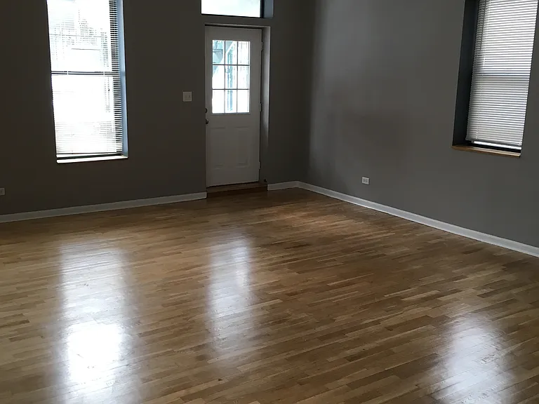 1500 W Chestnut St #1 — Photo 2