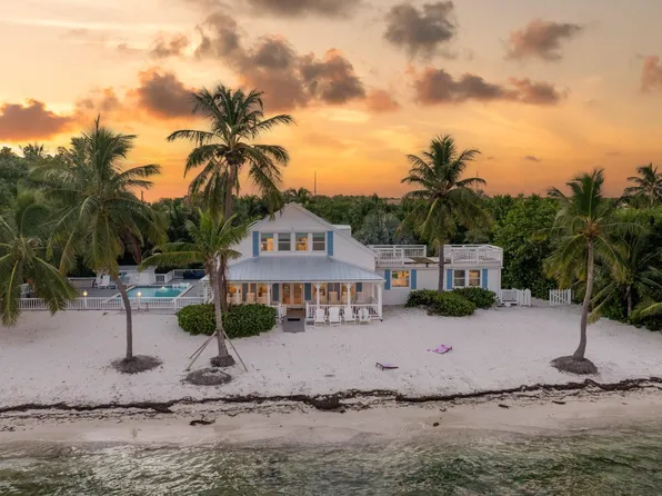 109 Columbus Dr, Lower Matecumbe, FL 33036