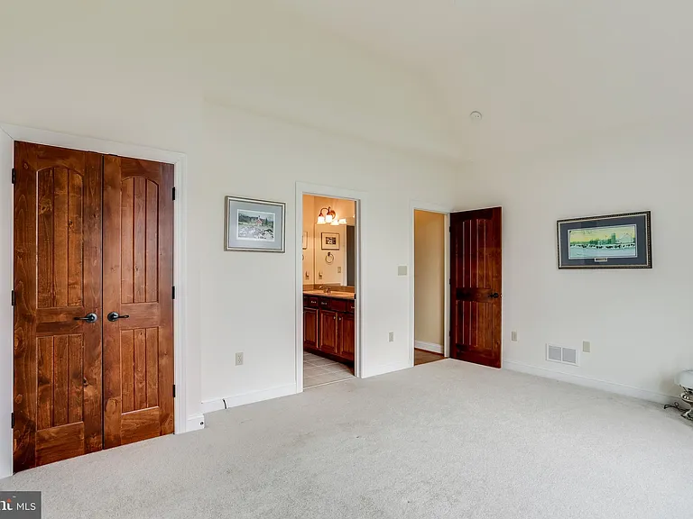 4410 Tuscarora Rd — Photo 26