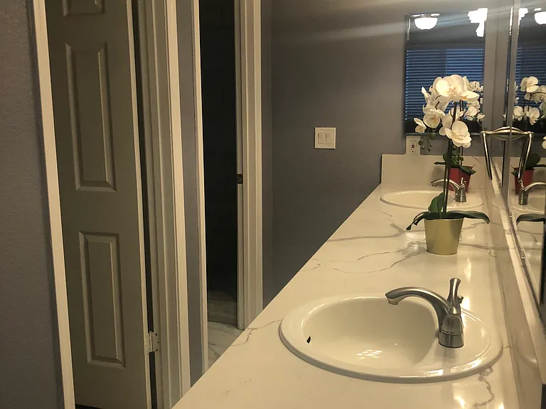 1323 Hidalgo Cir — Photo 9