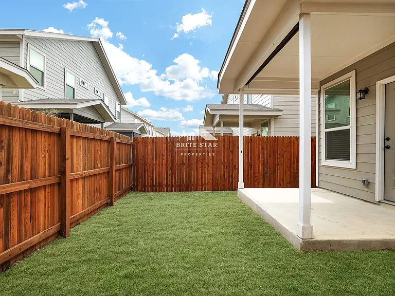 10311 Candlewood Way #101 — Photo 26