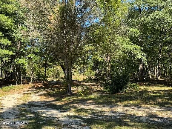 4th image of 678 Hamer Mill Road