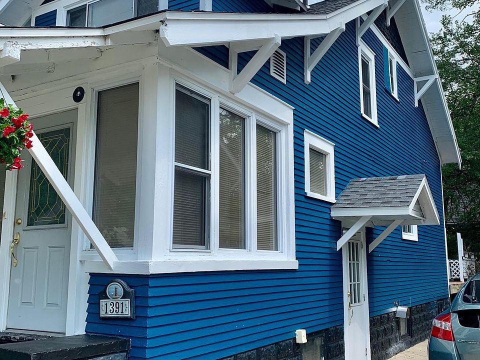 1st image of 1391 Montgomery Ave