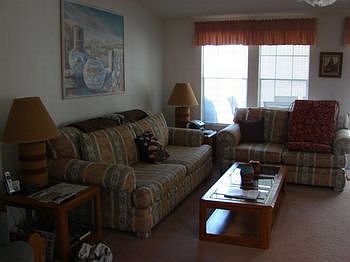 Unit 214-11.jpg