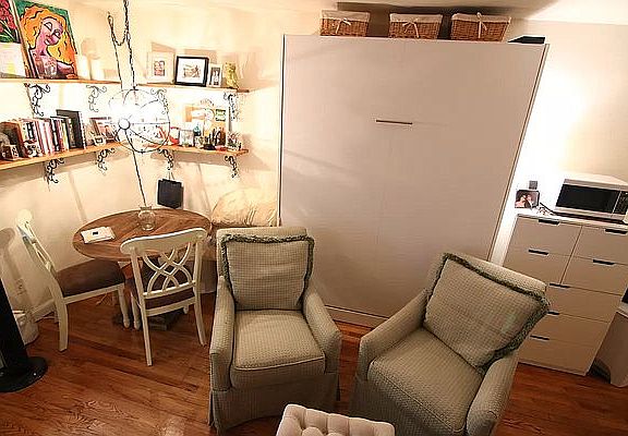 4th image of 122 W 81st St APT 1