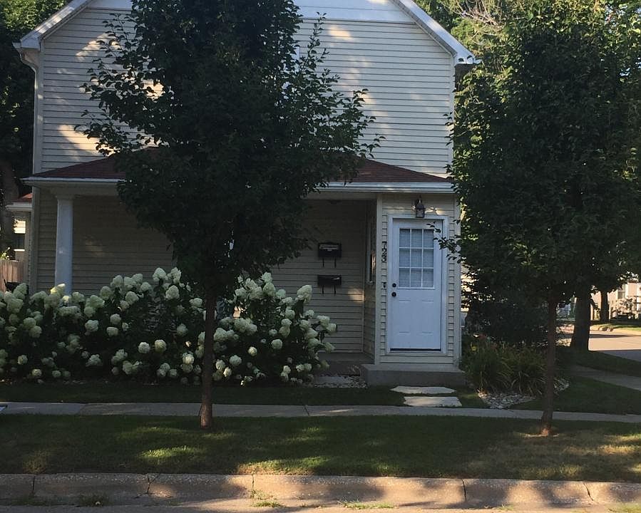 1st image of 723 Jones St
