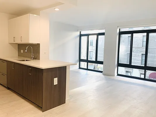 Rented by Oxford Property Group | media 16