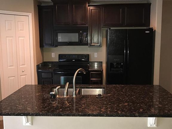 2nd image of 5430 Windsor Lake Cir