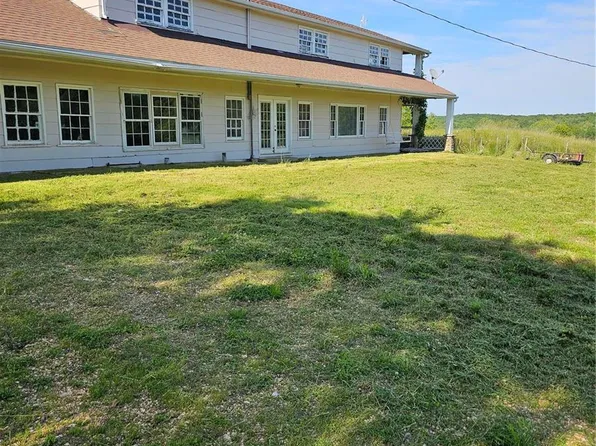 329 Miller Ln, Bourbon, MO 65441