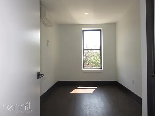 Rented by Rennit Inc. | media 26