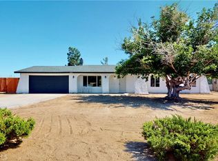 14512 Manzano Rd, Victorville, CA 92392