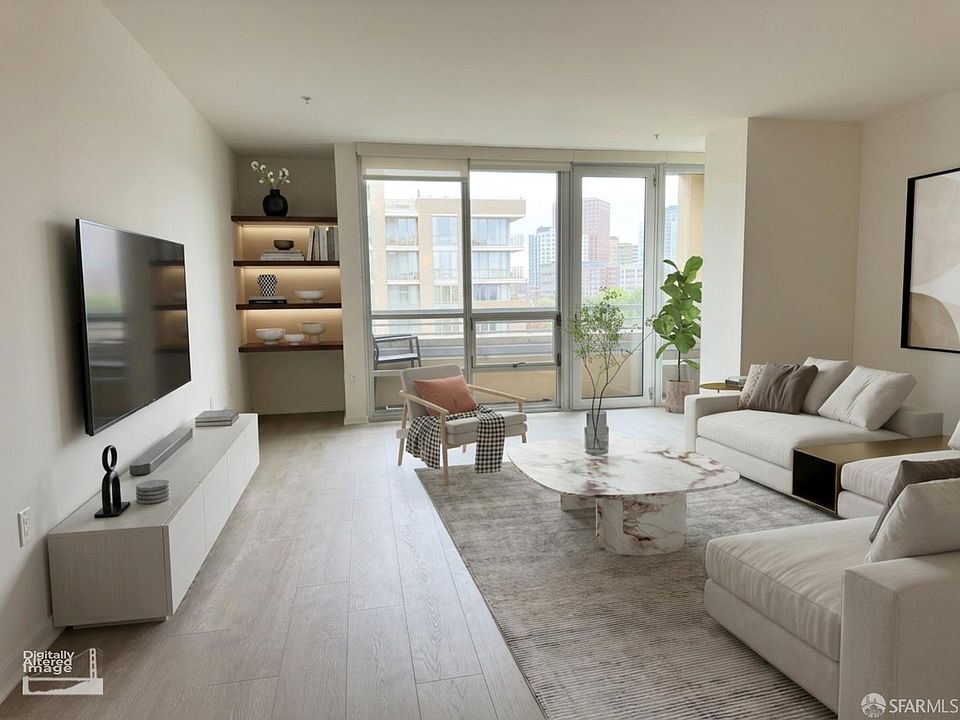 1st image of 325 Berry St APT 326