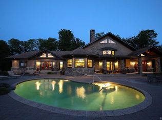 15 Hoags Cross Rd, Ossining, NY 10562