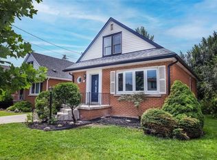 356 E 17th St, Hamilton, ON L9A 4N2