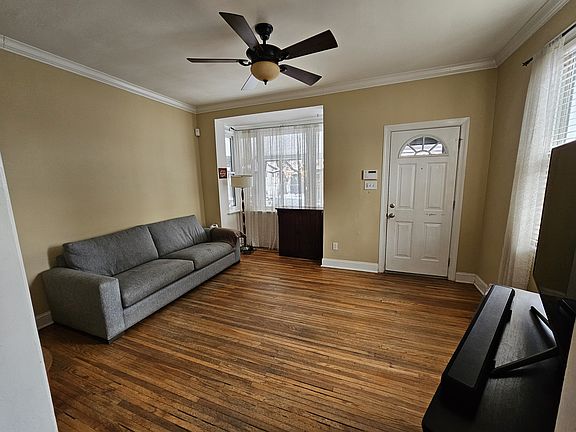 3rd image of 6406 7th St NW